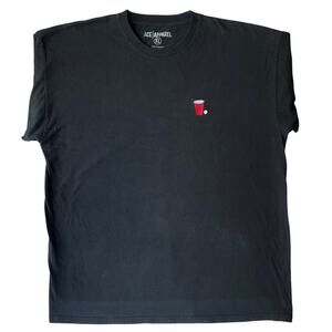 Ace Apparel Men’s Short Sleeve T-shirt size XL, Black , Red Cup